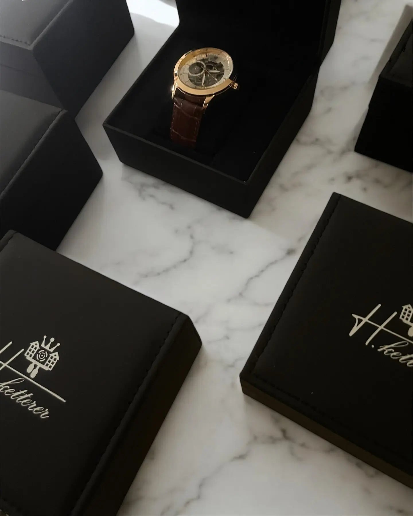 boite montre cuir